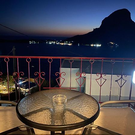 Afroditi Hotel Massouri Extérieur photo