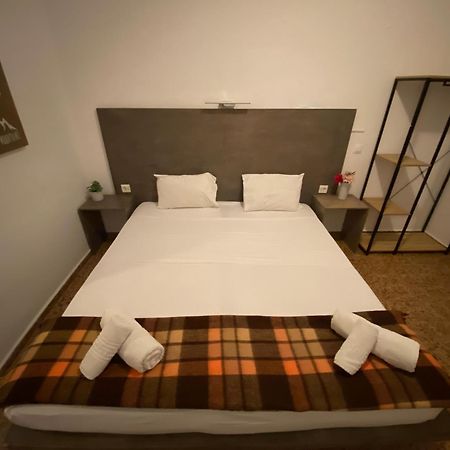 Afroditi Hotel Massouri Extérieur photo
