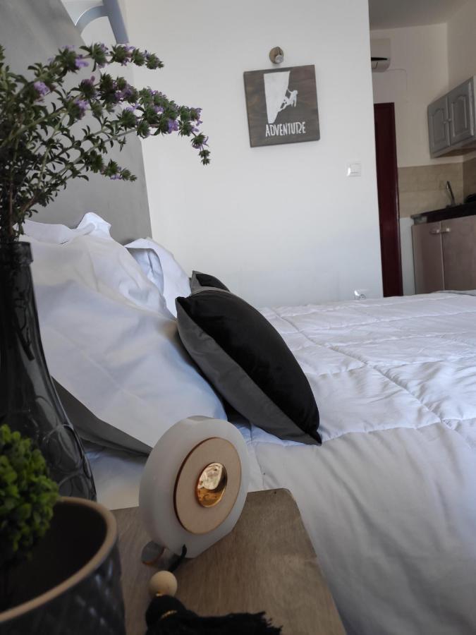 Afroditi Hotel Massouri Extérieur photo